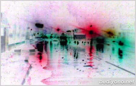 di mataku kala gelap, di kulitku kala dingin, di hatiku kala sunyi (Hujan)